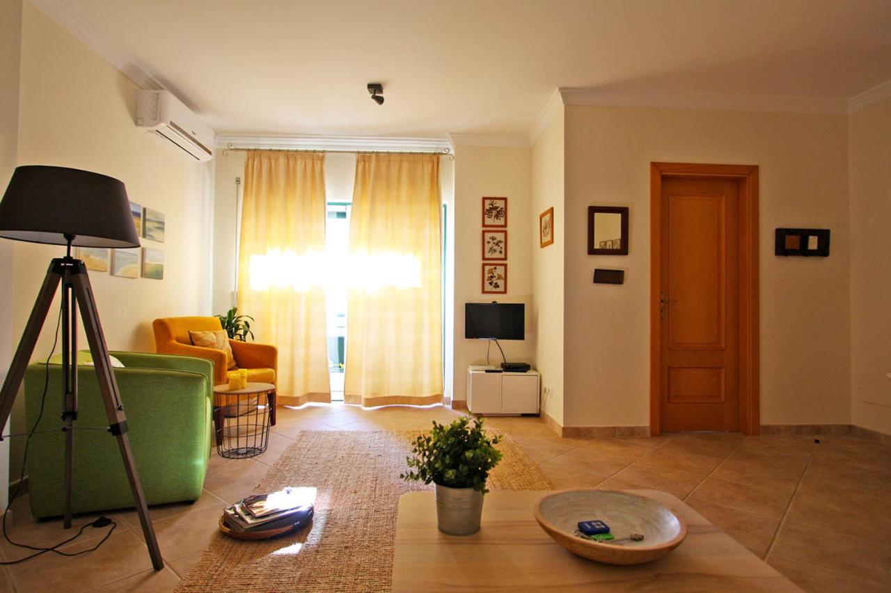 Apartamento Oliveira Santa Luzia  Exterior foto